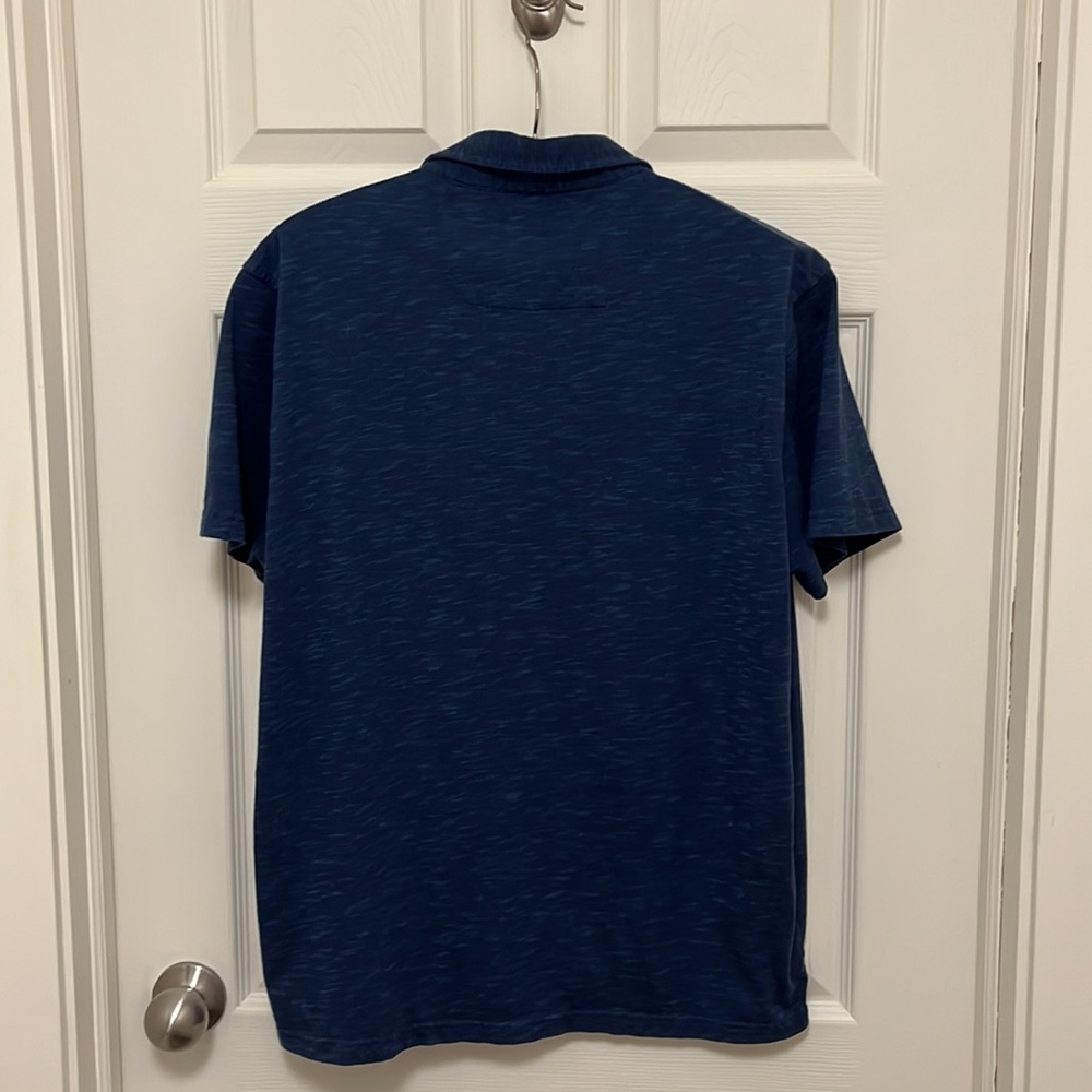 Men’s button down - Picture 3 of 3